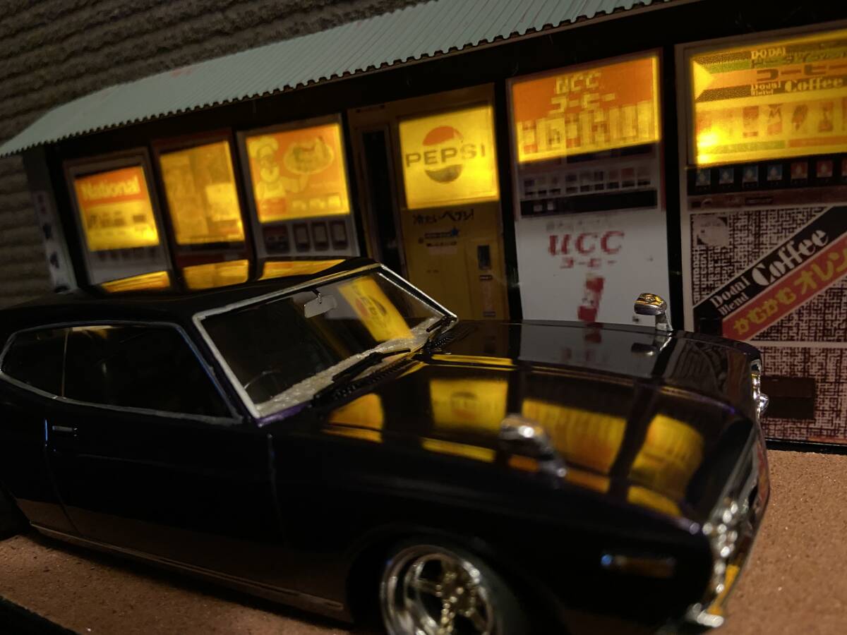 1/24 130 ローレル カスタム ジオラマクリアケース付 旧車 1/24 ローレル 130 カスタム ジオラマ クリアケース付