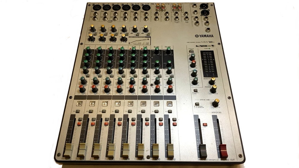 ヤマハ　YAMAHA ミキサー MW12C オーディオインターフェース機能搭載　エフェクター付き　中古品