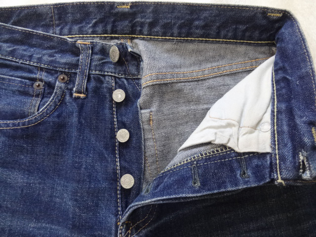 ビンテージ 50S LEVIS 501EXX ビッグE ダブルエックス 紙 パッチ シングルステッチ 赤耳 W26 色落ち ヒゲ オリジナル タブ イエロー ボタン