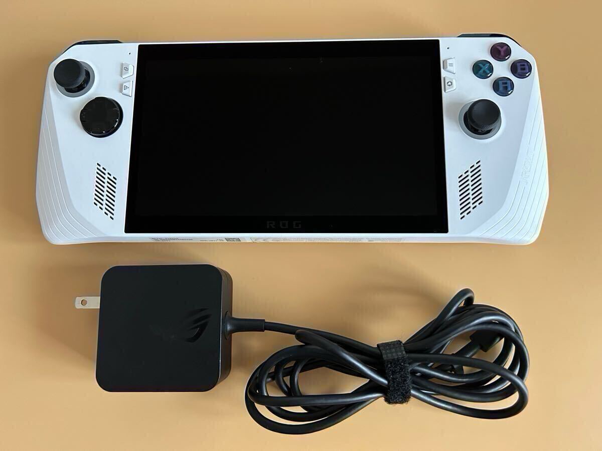 ASUS ROG Ally RC71L-Z1E512(上位モデル) Ryzen Z1Extreme 箱 取説 ACアダブター付き 初期化済み 対応ドック(サービス品)