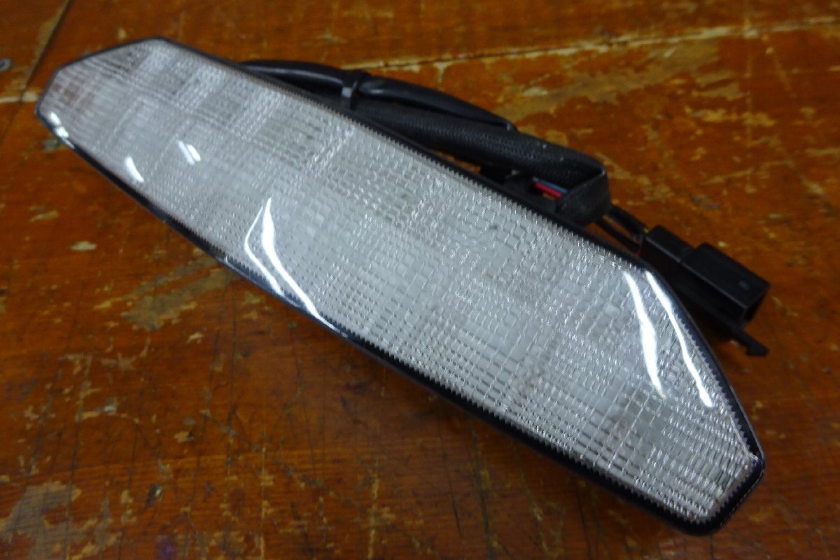 カワサキ　ZRX1200　ダエグ　純正　テールランプ