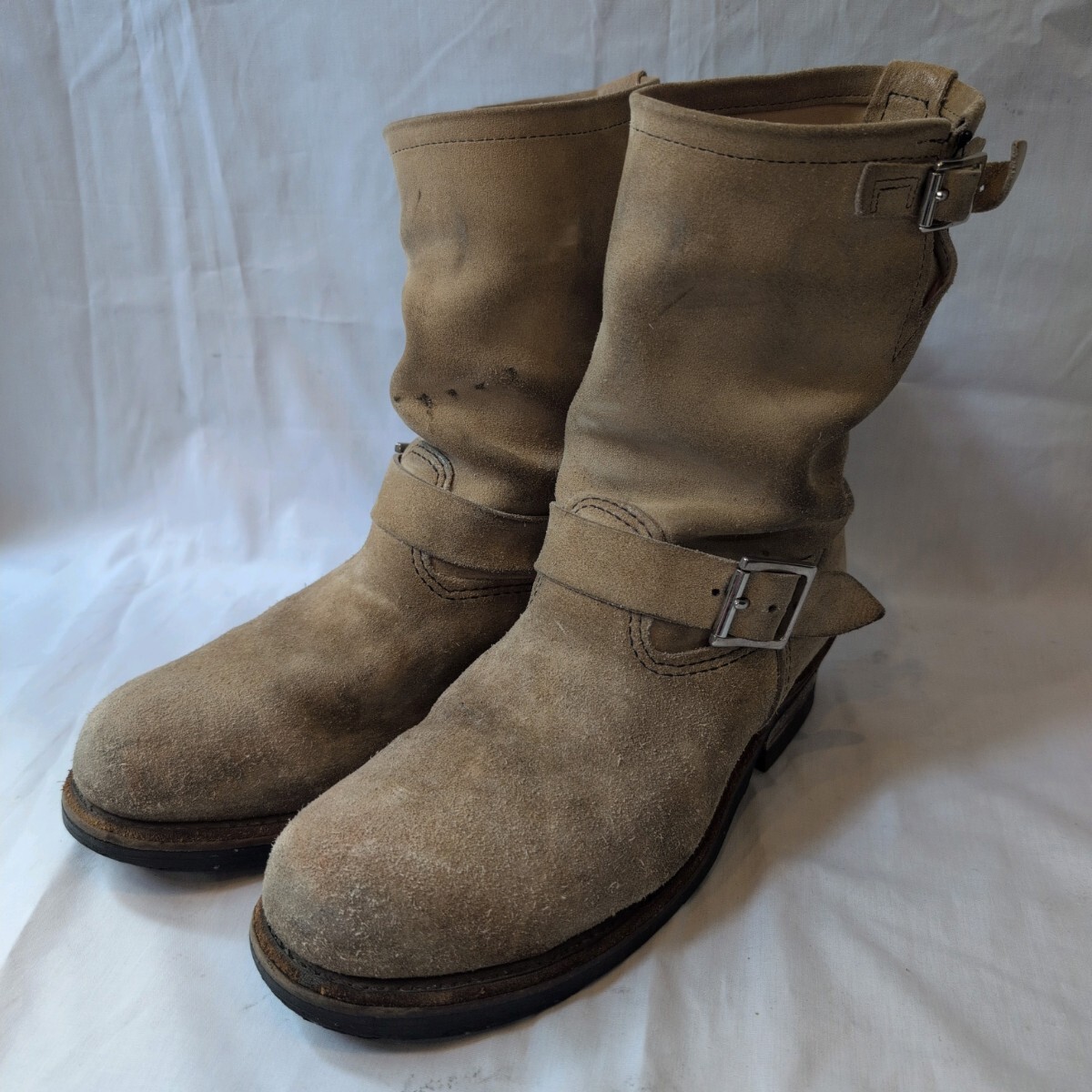 【新品ソール交換済み】07年製 RED WING ENGINEER BOOT 8268 レッドウィング スエードレザー エンジニアブーツ US9(27cm) メンズ ベージュ