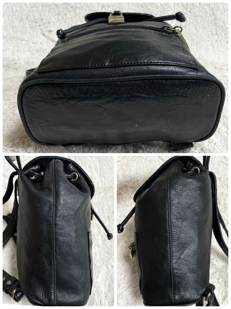 美品 希少 DKNY 本革 オールレザー 南京錠 金具 リュック バック 美品 希少 DKNY 本革 オールレザー 南京錠 金具 リュック バック