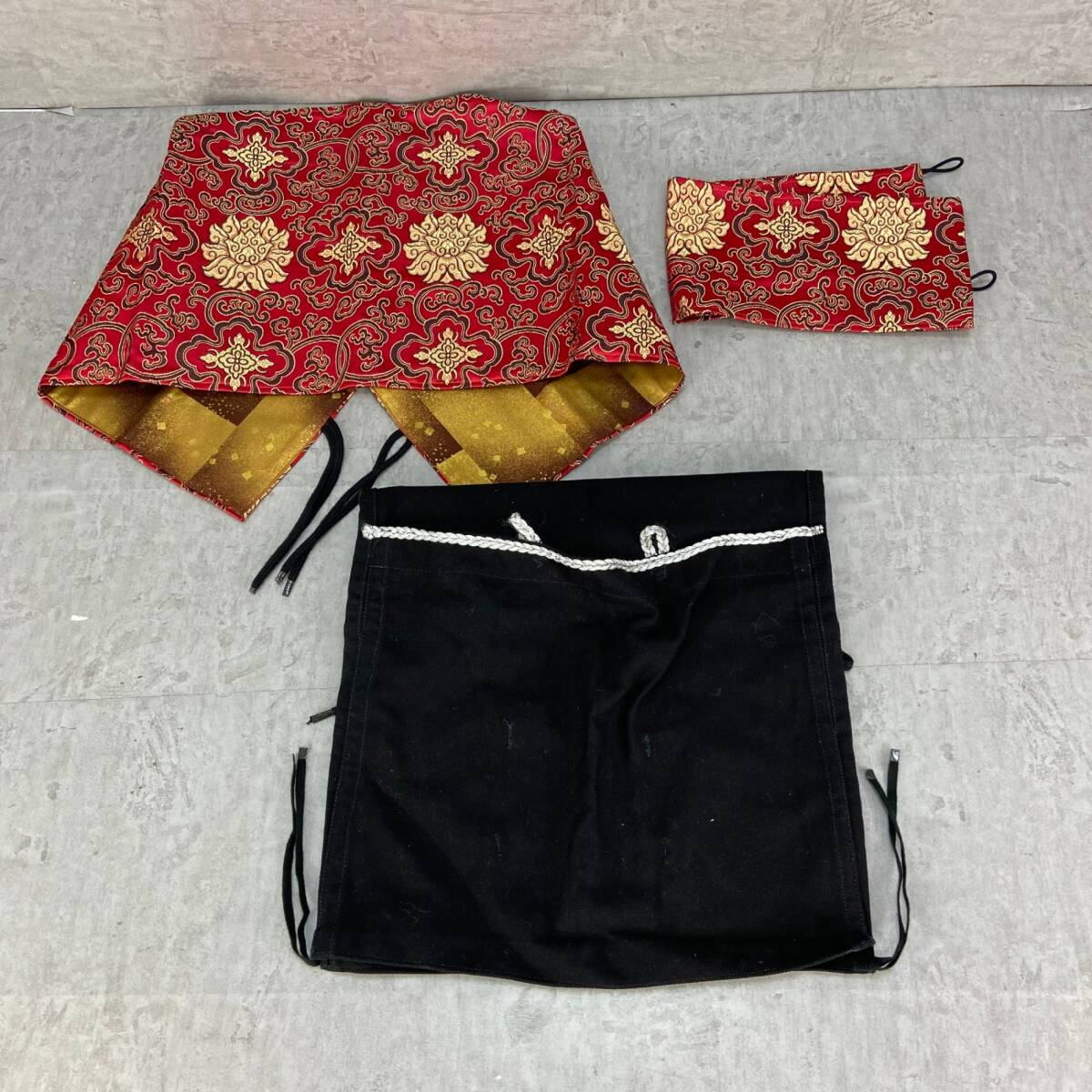 締太鼓　ボルト締め 和太鼓?。扯欷薄。反纭×⒆嗯_(tái)付き　厚み　約21.8ｍｍ 直徑　約37cm 胴の高さ　約20cm 全體重量　11.2kg