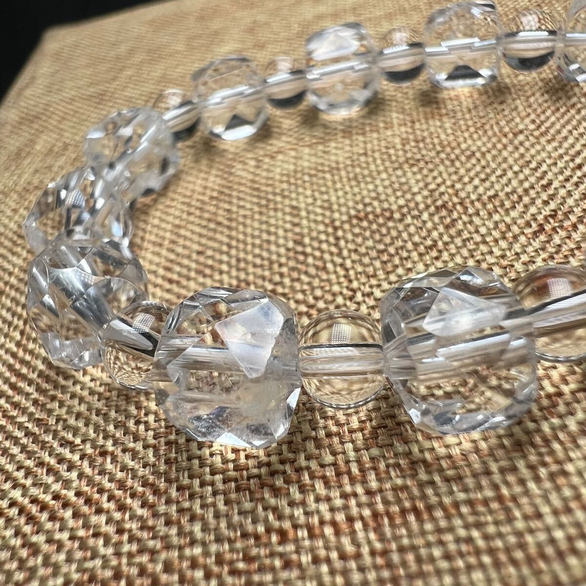 【610187】高品質 天然 水晶 キューブカット 7mm ブレスレット 天然石_画像4