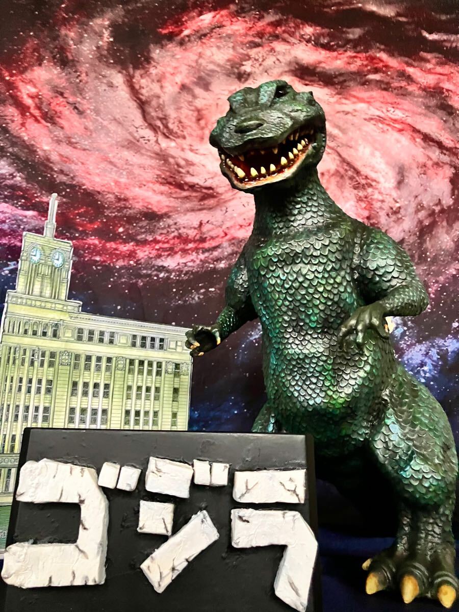 Yahoo!オークション - 『ゴジラ雛型ウロコ1954GODZILLAレジン