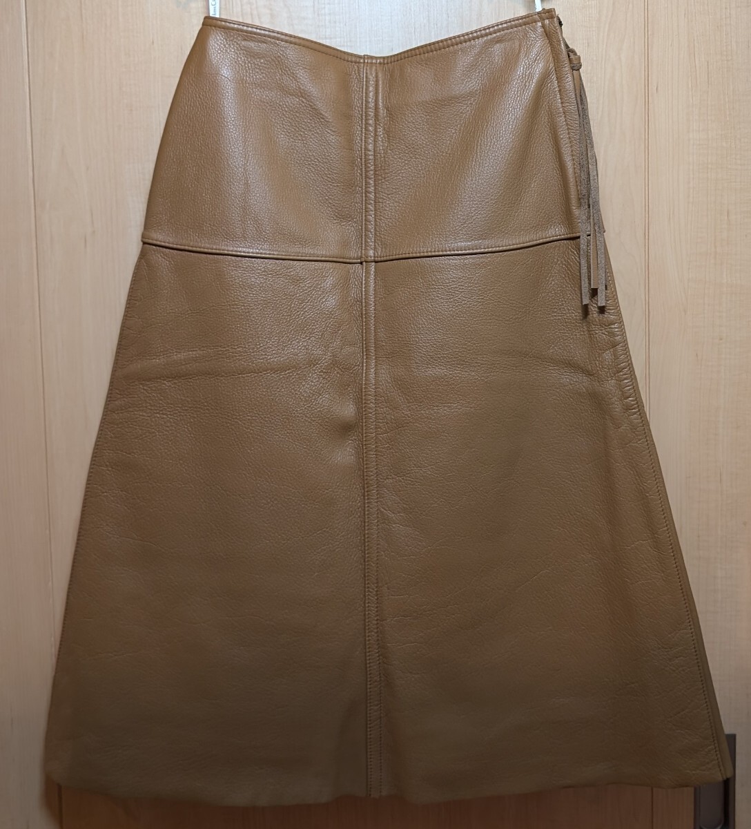 Lois CRAYON　牛革　レザースカート　茶系　レディース　サイズМ　本革　 膝下丈