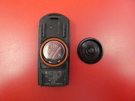 * Mazda "умный" ключ * Demio DJ5FS*2 кнопка *24040308