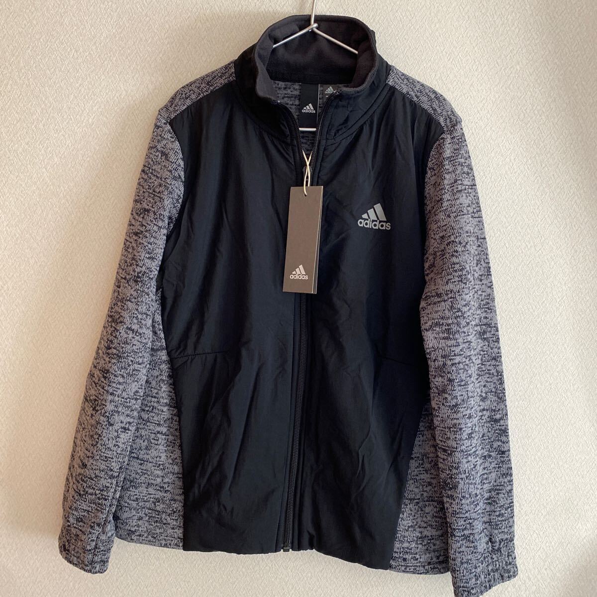 新品　アディダス　adidas アウター　ブルゾン　ジャケット　ジュニア　140 ブラック　グレー　子供服　キッズ　男の子　長袖　上着