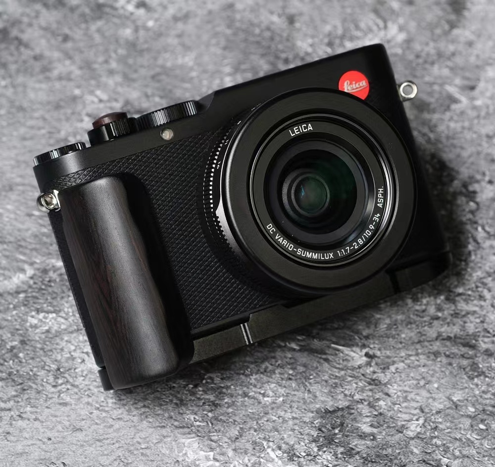 LEICA ライカ DLUX8 用 ハンドグリップ (黒檀 アルミニウム LEICA ライカ DLUX8 用 ハンドグリップ (黒檀 アルミニウム