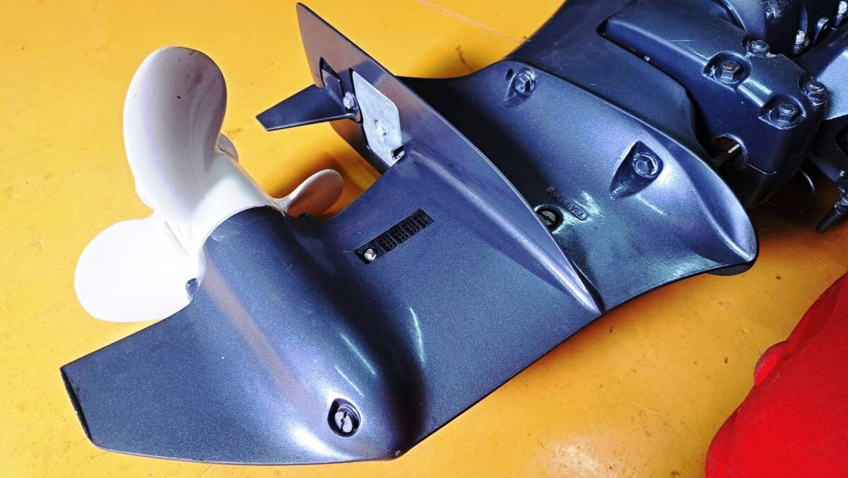 中古 YAMAHA 船外機 4スト F15CMH S 15馬力 淡水で1回使用 中古 YAMAHA 船外機 4スト F15CMH S 15馬力 淡水で1回使用