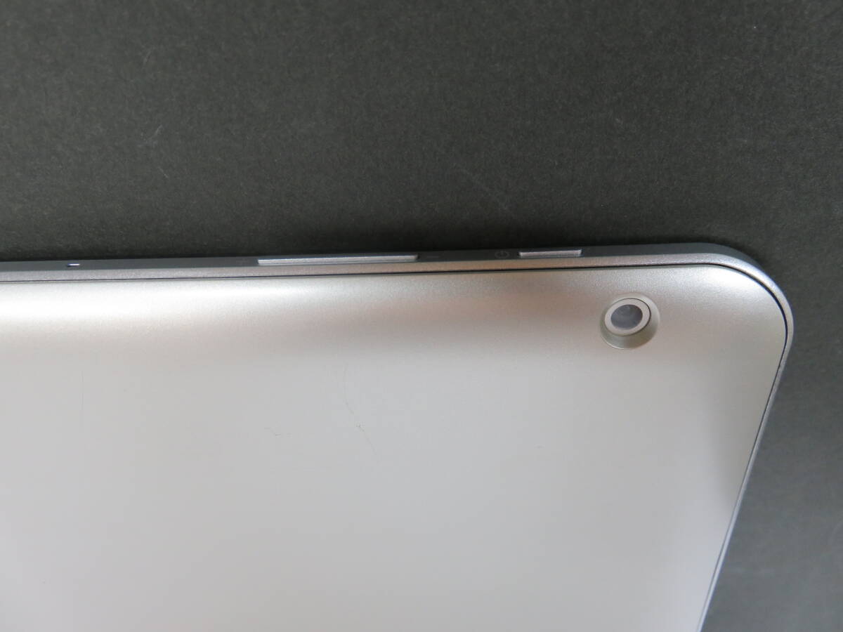 #[TOSHIBA Touchscreen Tablet] PA20428NNAG планшет 10.1 type шнур электропитания имеется с коробкой 