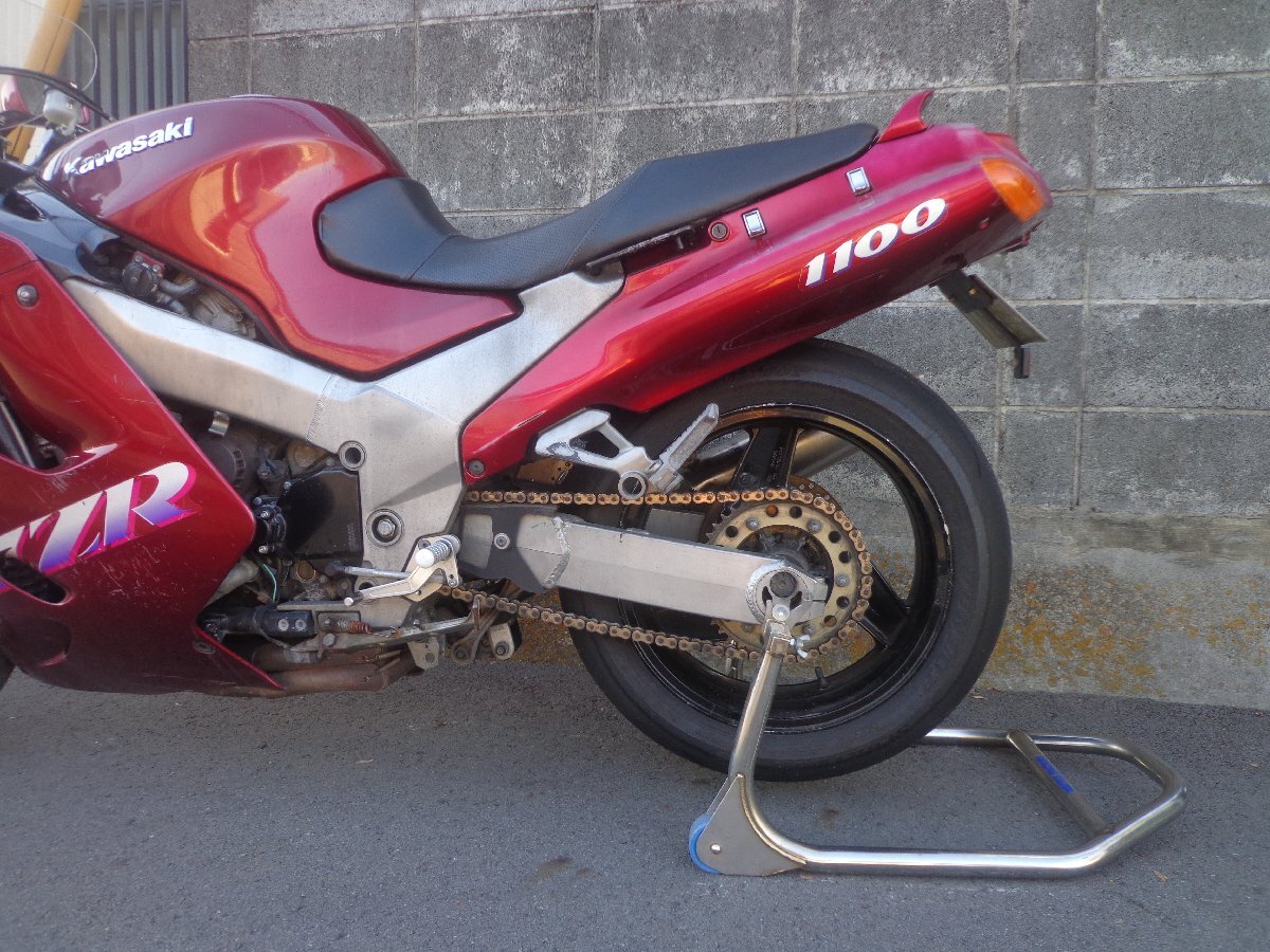 エキセントリック　リヤスタンド用　アルミボス　アダプターセット　　ZX-11　ZZR1100D　ZX1100D　　GPZ900R GPZ750R ZEPHYR　　