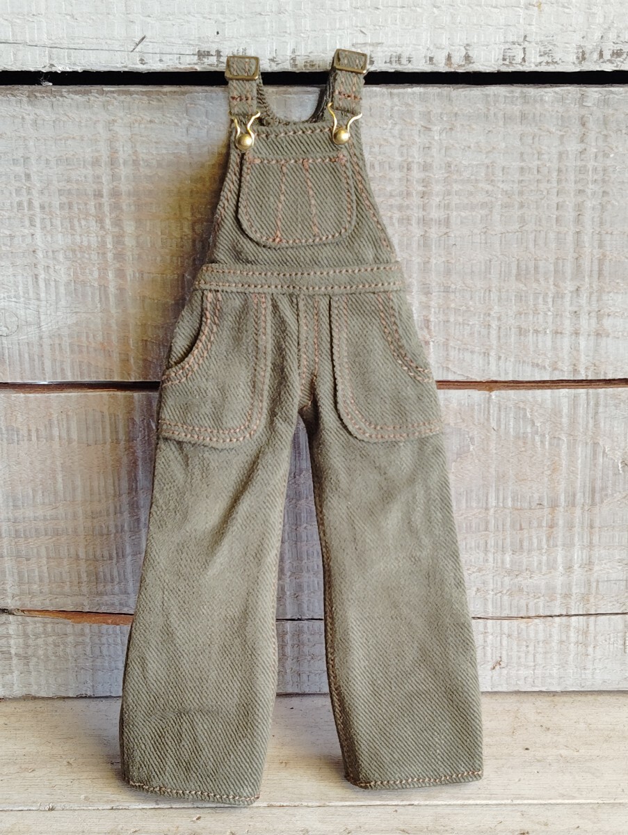 カラーデニムOD色オーバーオールUSED加工２５　ネオブライス　リカちゃん　オビツ　ピュアニーモ　　Blythe outfit