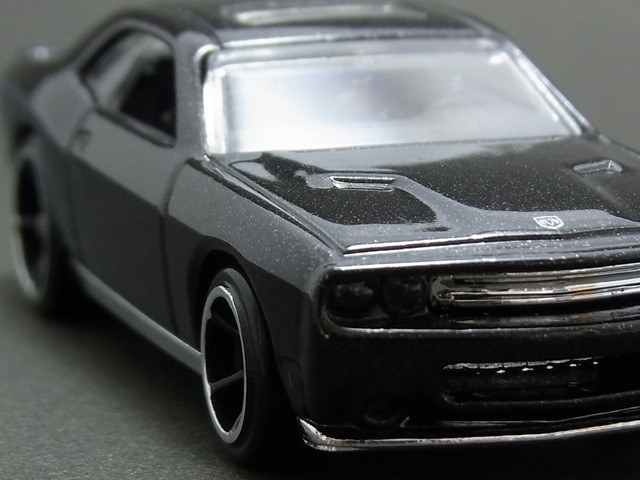 ☆☆☆日曜夜☆未開封新品☆'08 DODGE CHALLENGER SRT8☆FAST & FURIOUS☆HOT WHEELS