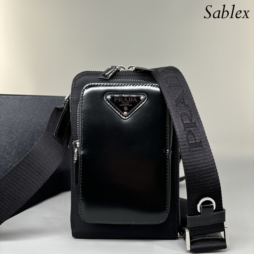 Yahoo!オークション - 1円【新品未使用】PRADA プラダ レザー Yahoo!オークション - 1円【新品未使用】PRADA プラダ レザー