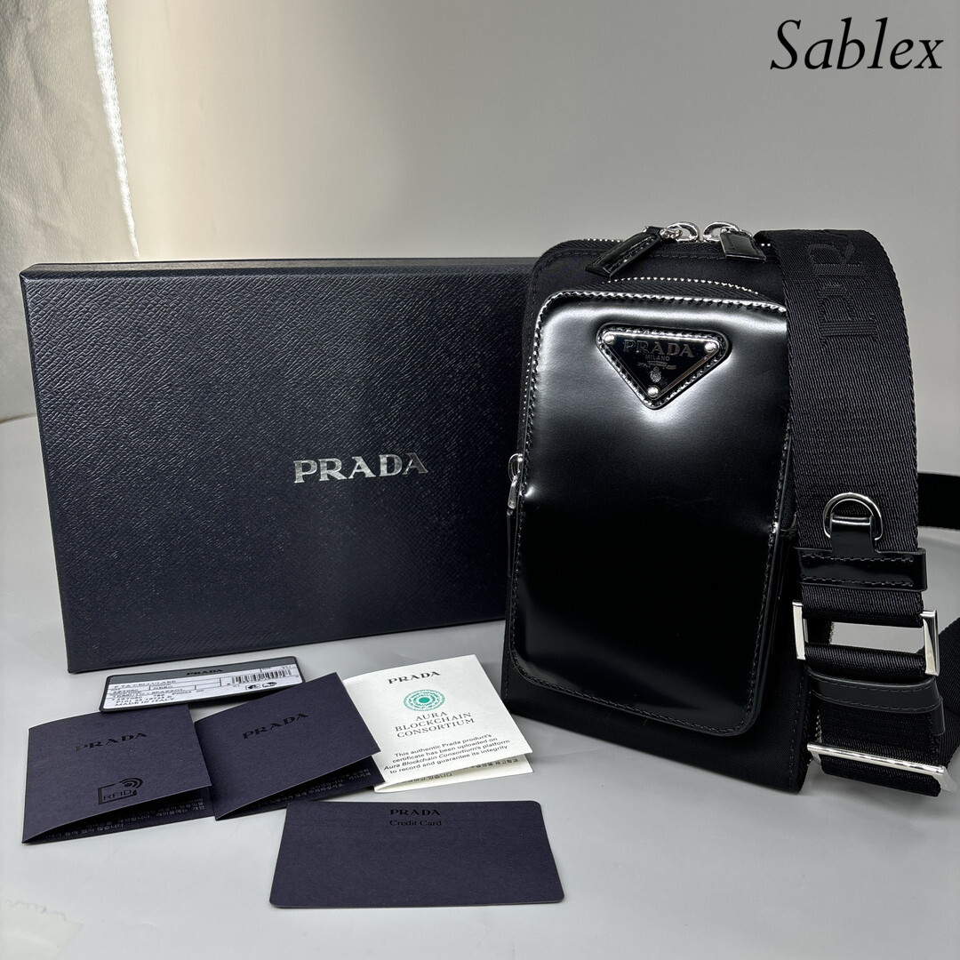 Yahoo!オークション - 1円【新品未使用】PRADA プラダ レザー Yahoo!オークション - 1円【新品未使用】PRADA プラダ レザー