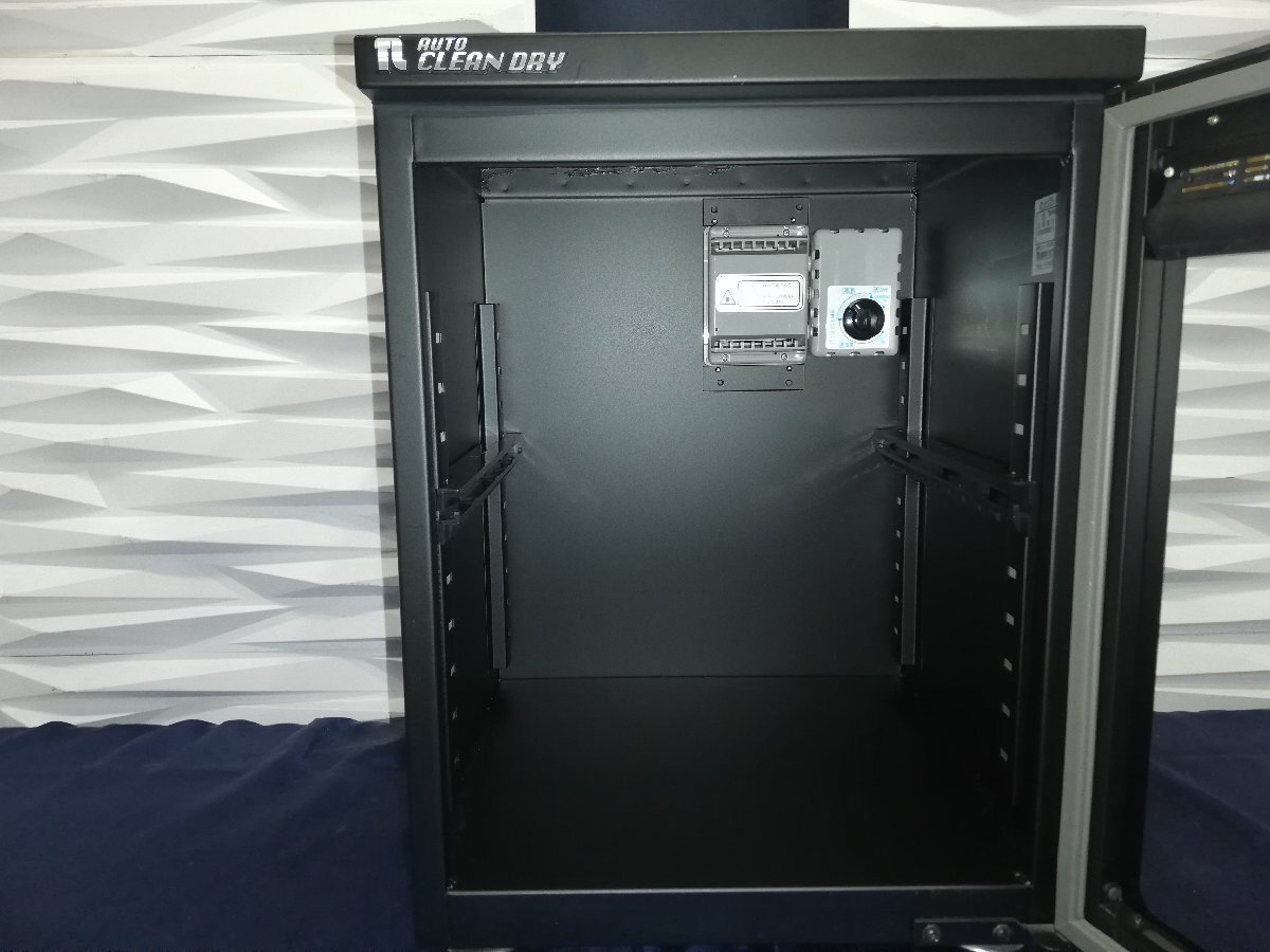 ◆大感謝祭!!!◆美品■東洋リビング 防濕庫(kù) オートクリーンドライ 41L ED-41CDB AUTO CLEAN DRY カメラ 光學(xué)機(jī)器 m0o4168