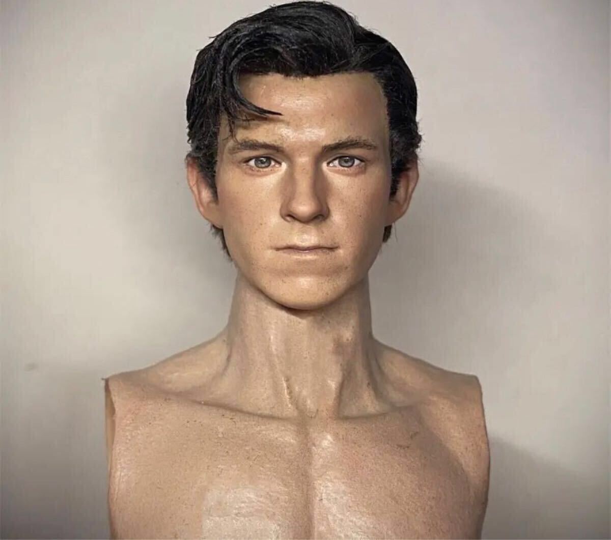 1/6 フィギュア　ヘッド　男性　職人手掘り　リアルフェイス　12インチ　ヘッドスカルプ