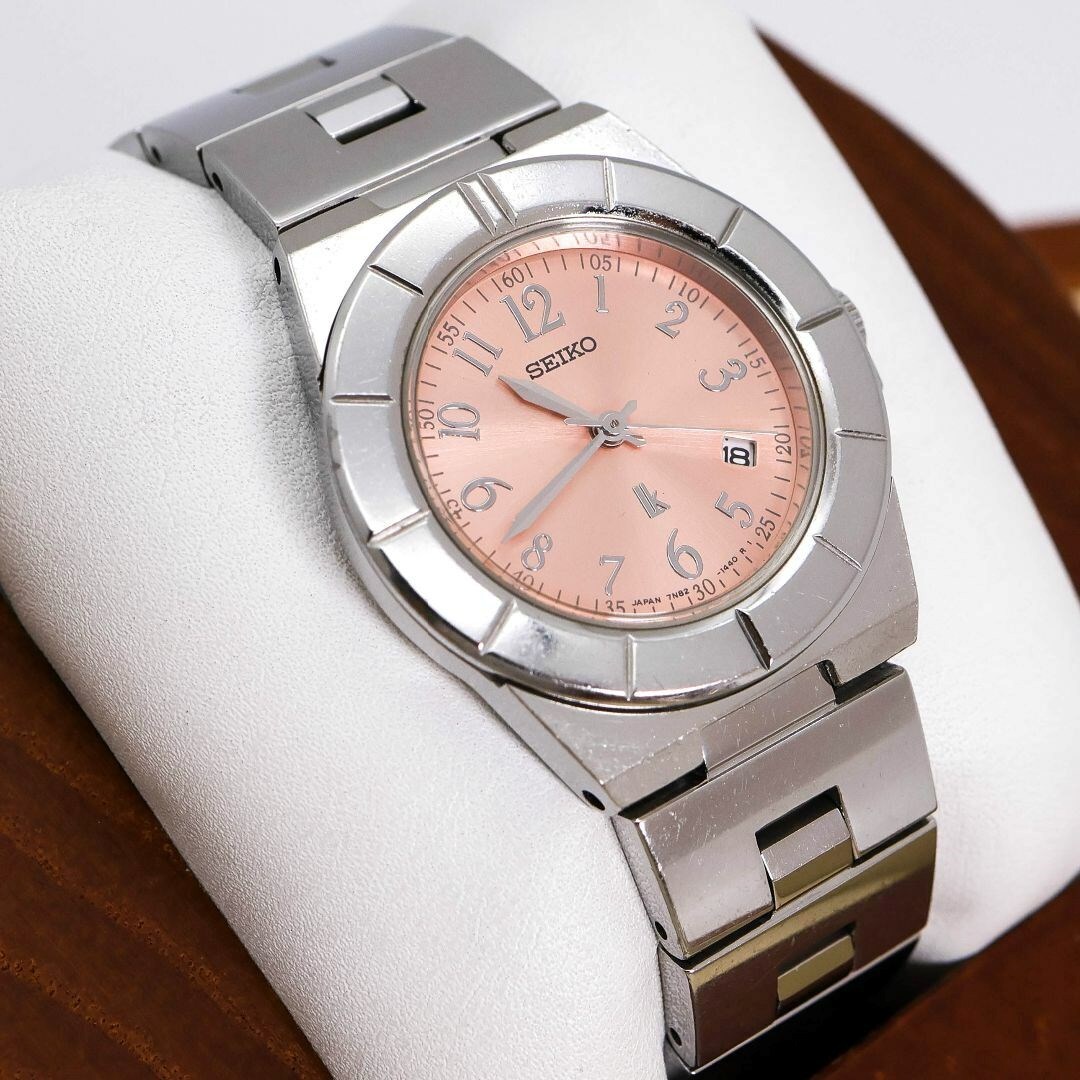 稼働 SEIKO Lukia 腕時計 ピンク デイト レディース 新品電池 g