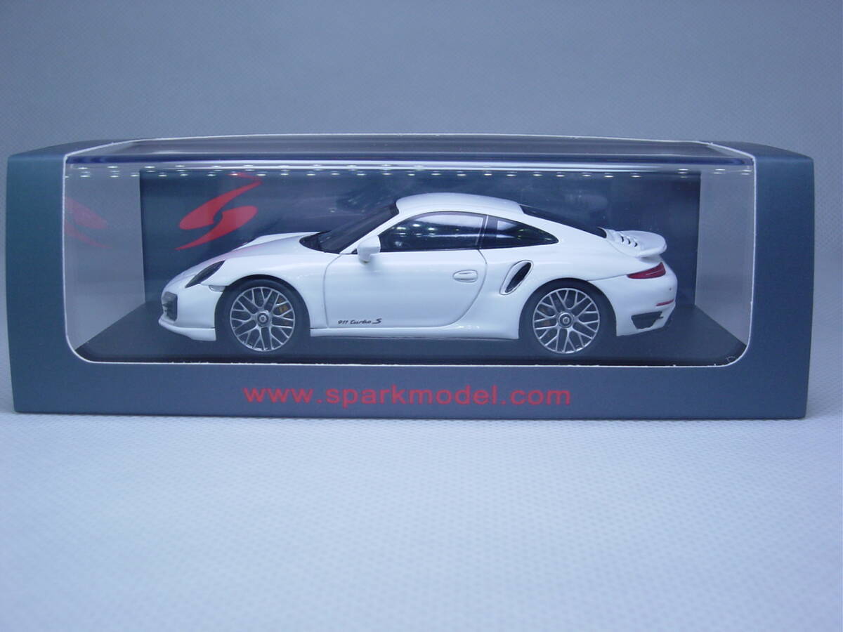 新古品 1/43 ポルシェ純正 スパーク ポルシェ 991.2 911 ターボ 新古品 1/43 ポルシェ純正 スパーク ポルシェ 991.2 911 ターボ