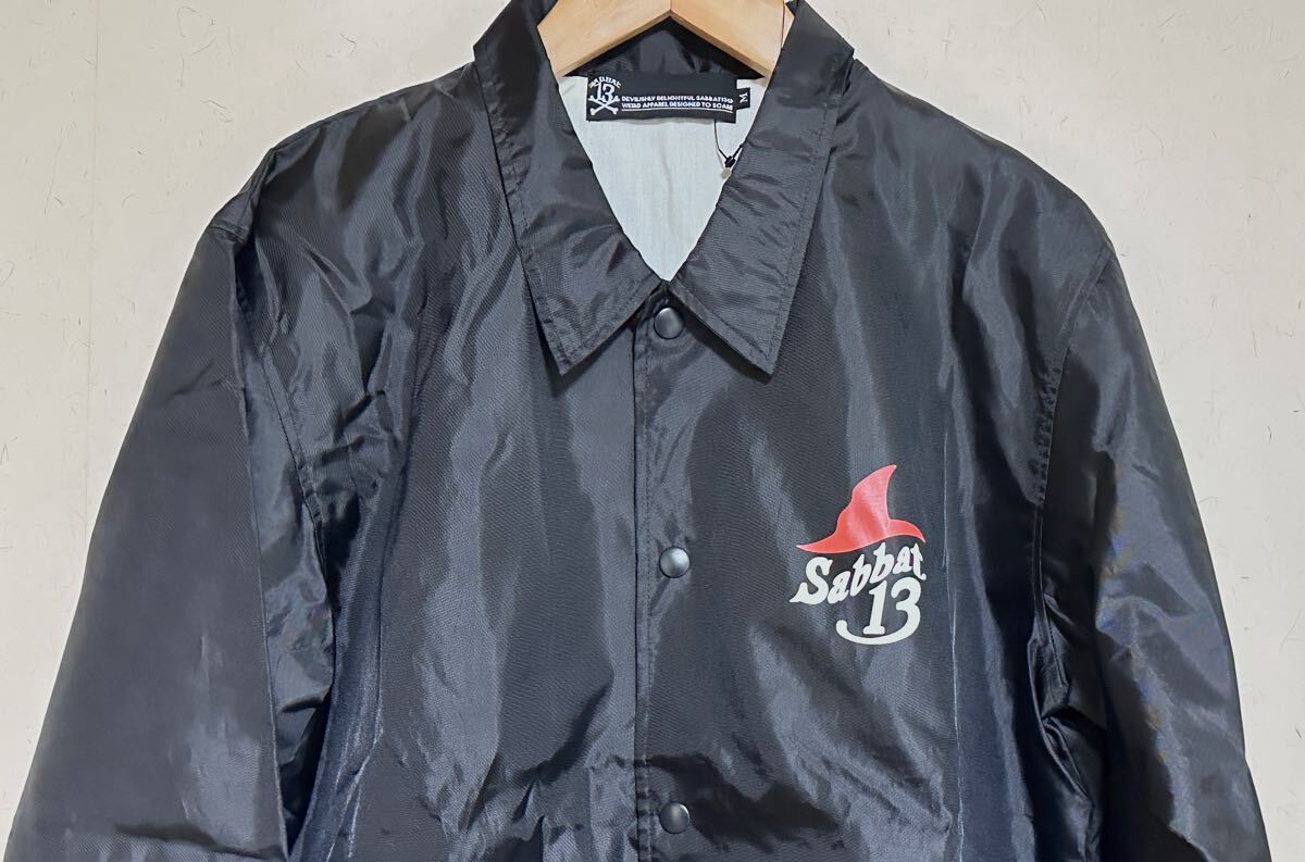 6-29 未使用 SABBAT13 サバト サーティーン D.D.T.W. コーチ ナイロン ジャケット SBT-JKT-022 M ブラック 黒 パンク ロック バンド_画像4