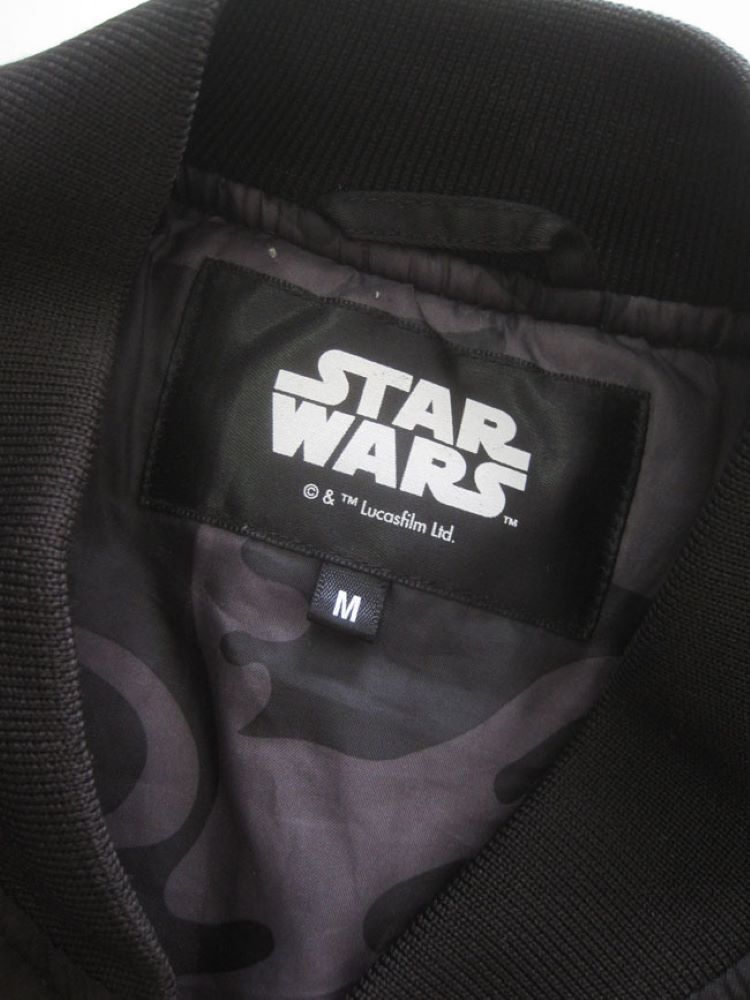美品 $ 激レア STAR WARS スターウォーズ ダースベーダー 刺繍 美品 $ 激レア STAR WARS スターウォーズ ダースベーダー 刺繍