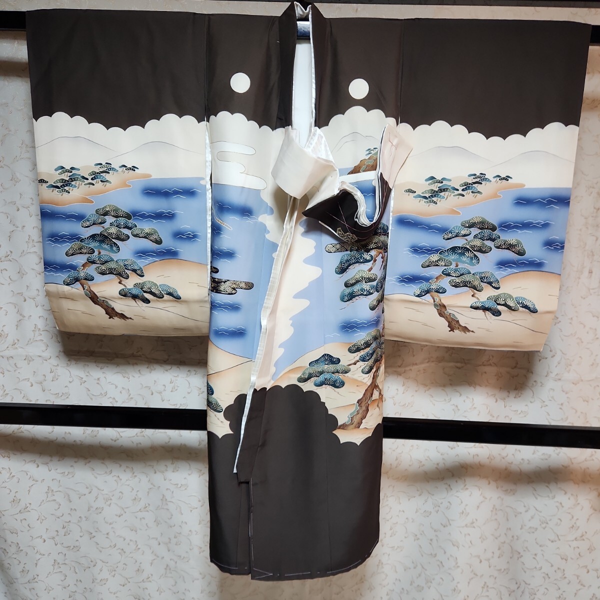 #10-110 (保管品)正絹 男児 お宮参り きもの こげ茶 武者姿