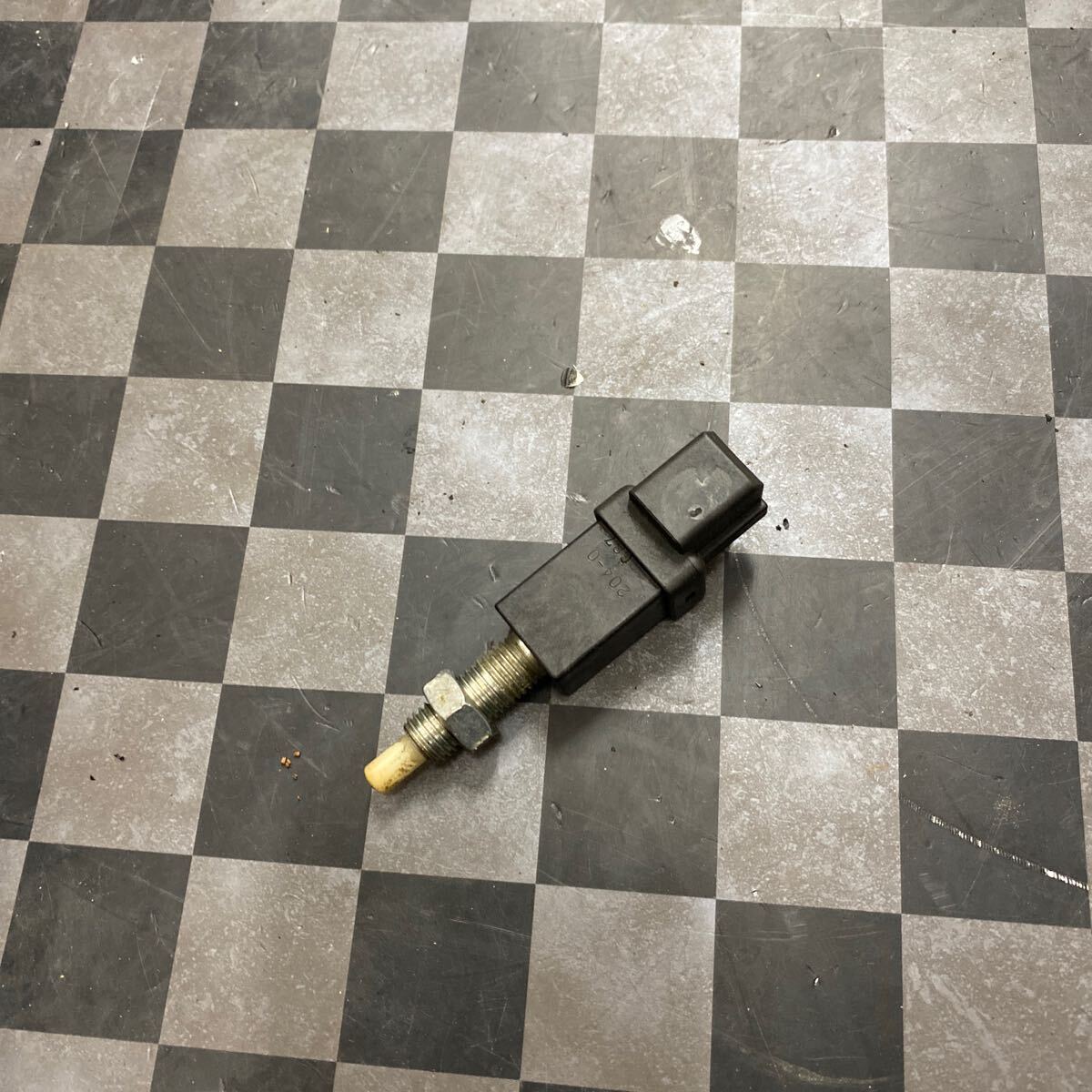 item_image_2