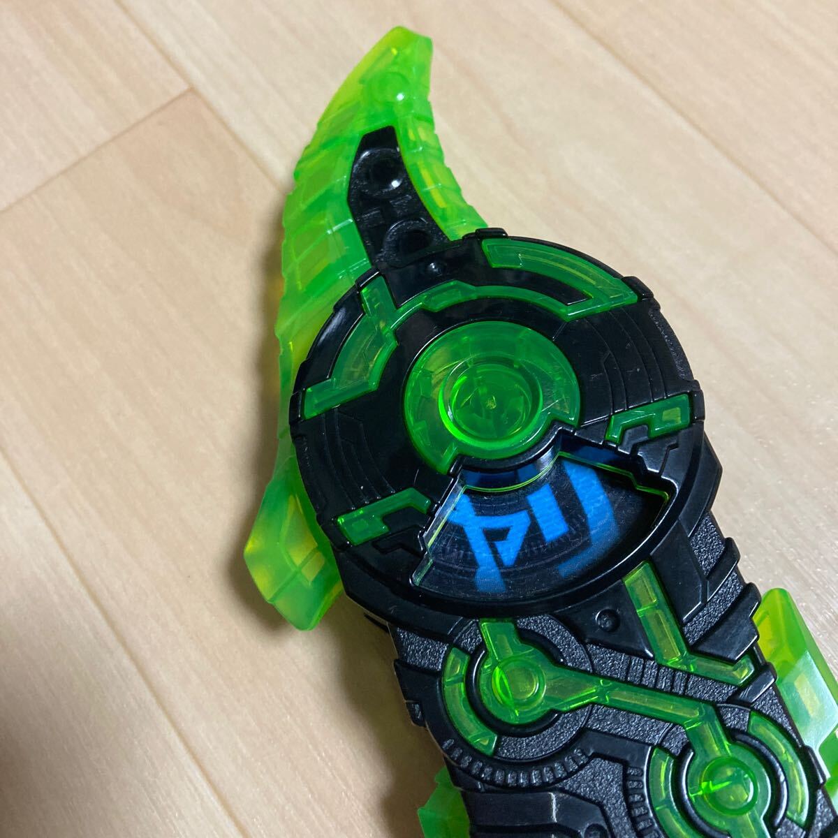 item_image_3