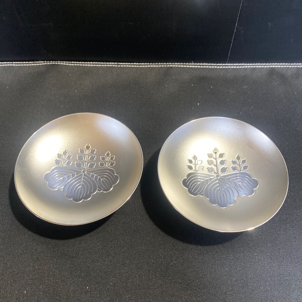 S-2】銀杯 銀盃 純銀 盃2杯 総重量約134.91g 刻印あり SILVER S-2】銀杯 銀盃 純銀 盃2杯 総重量約134.91g 刻印あり SILVER