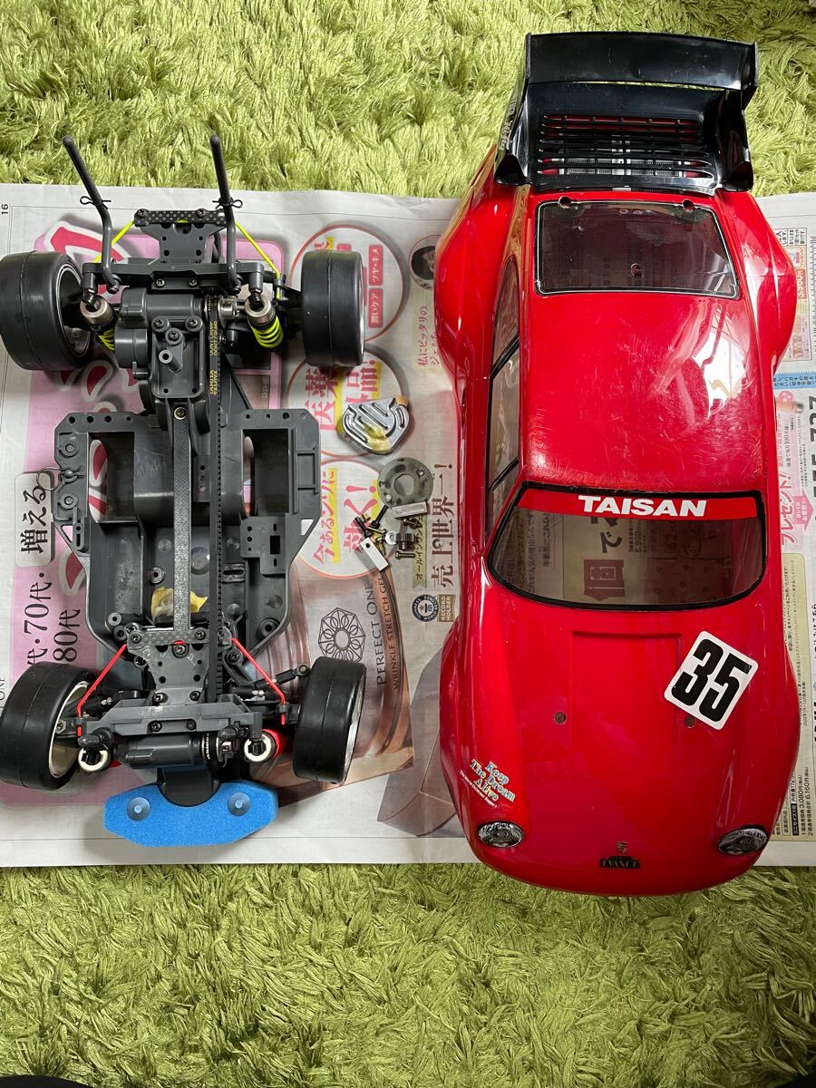 2110: タミヤ模型ラジコンランボルギーニカウンタック赤色系