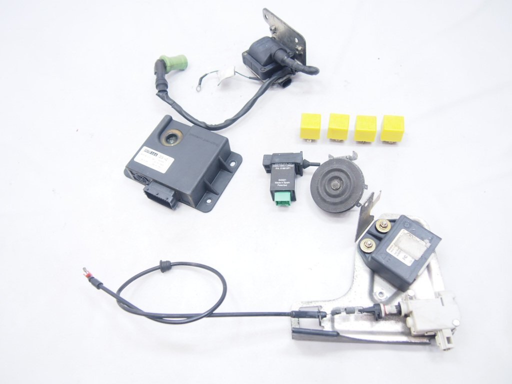 ピアジオMP3純正イグナイターsetコイル他付ZAPM4720100006×××外し