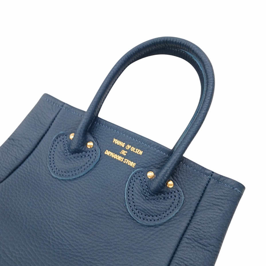 65 прекрасный товар YOUNG&OLSEN Young and orusenEMBOSSED LEATHER TOTE XS кожа Mini большая сумка темно-синий оттенок голубого 