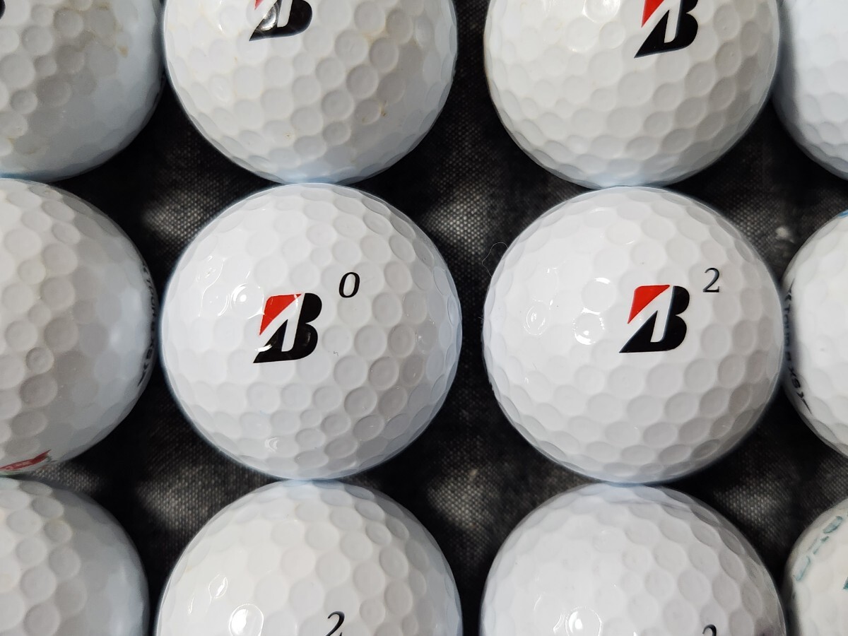 ロストボール　 BRIDGESTONE ブリヂストン TOUR B XS【2022年モデル】 コーポレートカラー　30個