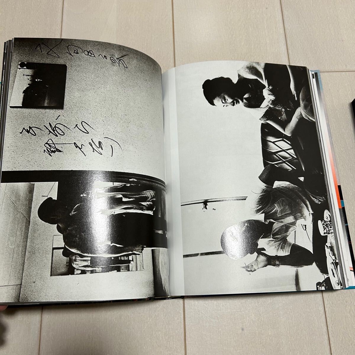 初版 高倉健 憂魂 横尾忠則編 背中で吠えてる 幻の写真集 国書刊行会 付録有り 函付き 帯付 アート、エンターテインメント 初版 高倉健 憂魂 横尾忠則編 背中で吠えてる 幻の写真集 国書刊行会 付録有り 函付き 帯付 アート、エンターテインメント
