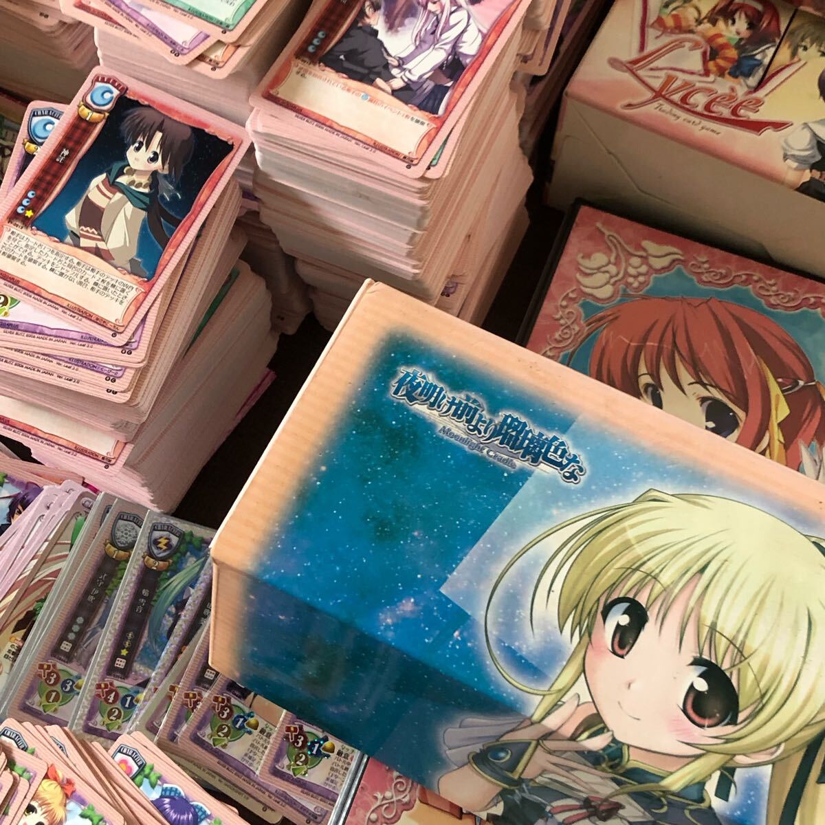 リセ lycee カード 大量 まとめ売り 約21キロ 引退品 リセ lycee カード 大量 まとめ売り 約21キロ 引退品 ファイル