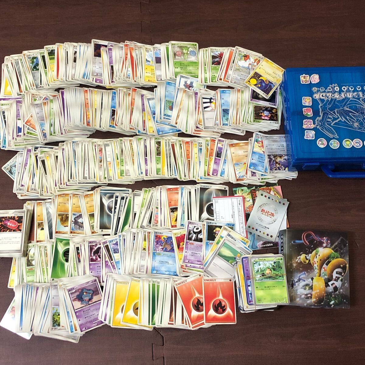 ポケモンカード 古いカードあり 1600枚以上 キラ多数あり ポケモンカード 古いカードあり 1600枚以上 キラ多数あり
