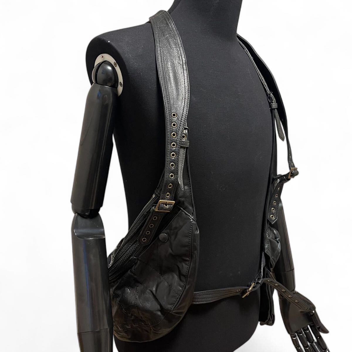 Bibian 比比昂- Rare LGB SAHARA LEATHER HOLSTER VEST ルグラン Bibian 比比昂- Rare LGB SAHARA LEATHER HOLSTER VEST ルグラン