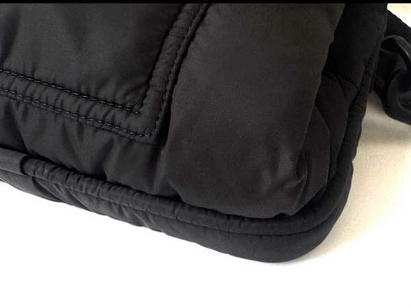 MONCLER モンクレール ショルダーバッグ 2WAY ボディバッグ MONCLER モンクレール ショルダーバッグ 2WAY ボディバッグ