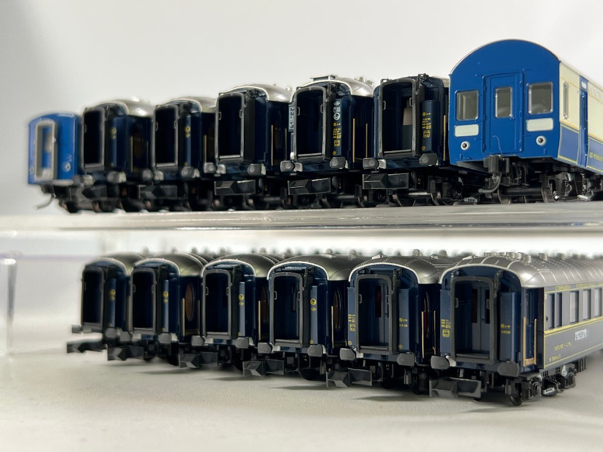 KATO 10-561 & 10-562 オリエントエクスプレス'88 7両基本セット KATO 10-561 & 10-562 オリエントエクスプレス'88 7両基本セット