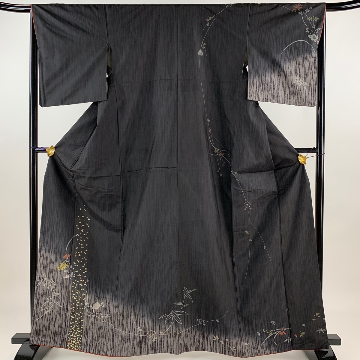 訪問着 身丈164.5cm 裄丈67cm M 袷 草花 幾何学模様 金彩 赤紫 訪問着 身丈164.5cm 裄丈67cm M 袷 草花 幾何学模様 金彩 赤紫
