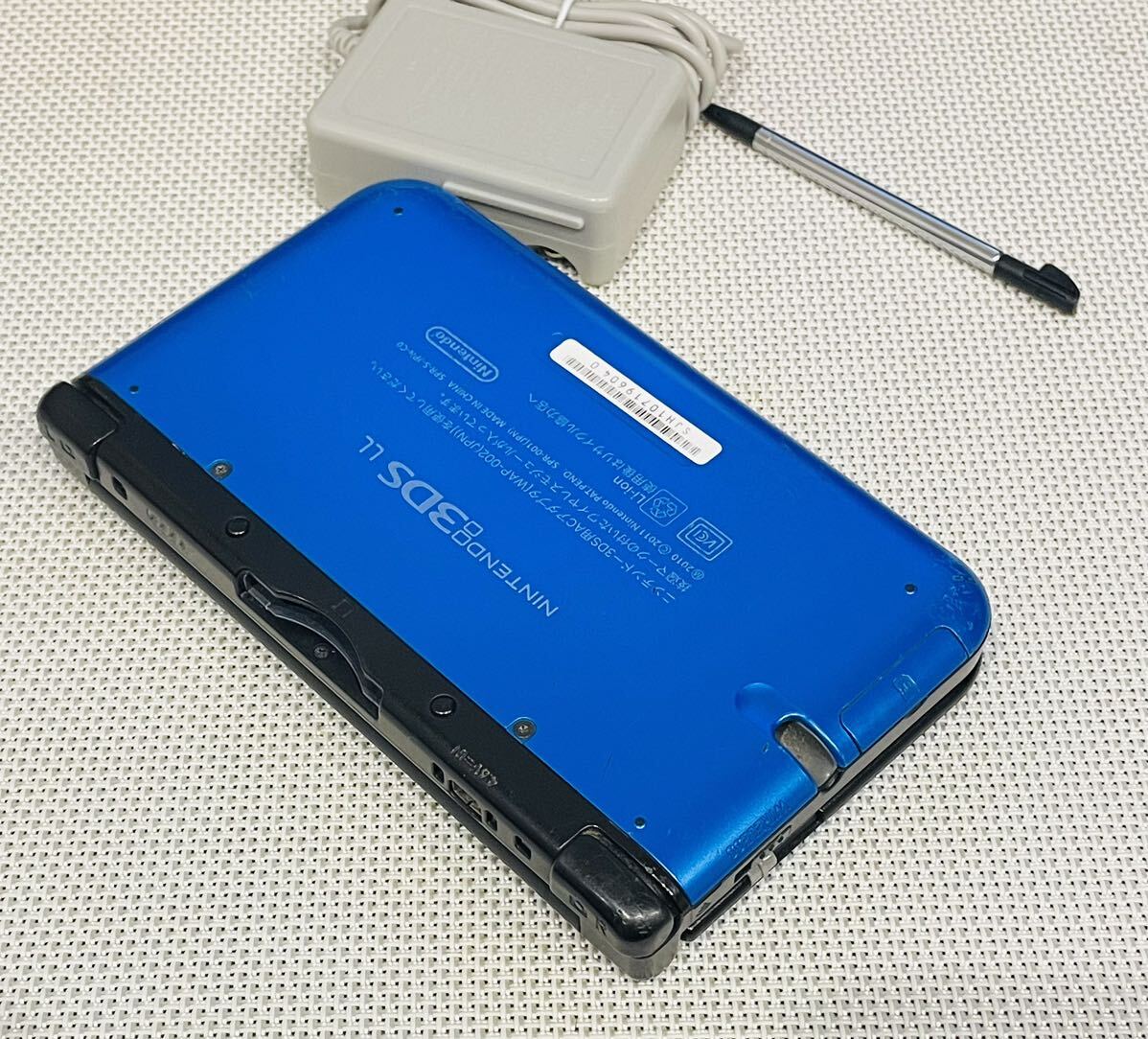 Amazon.co.jp: ニンテンドー3DS LL ブルーXブラック【メーカー Amazon.co.jp: ニンテンドー3DS LL ブルーXブラック【メーカー