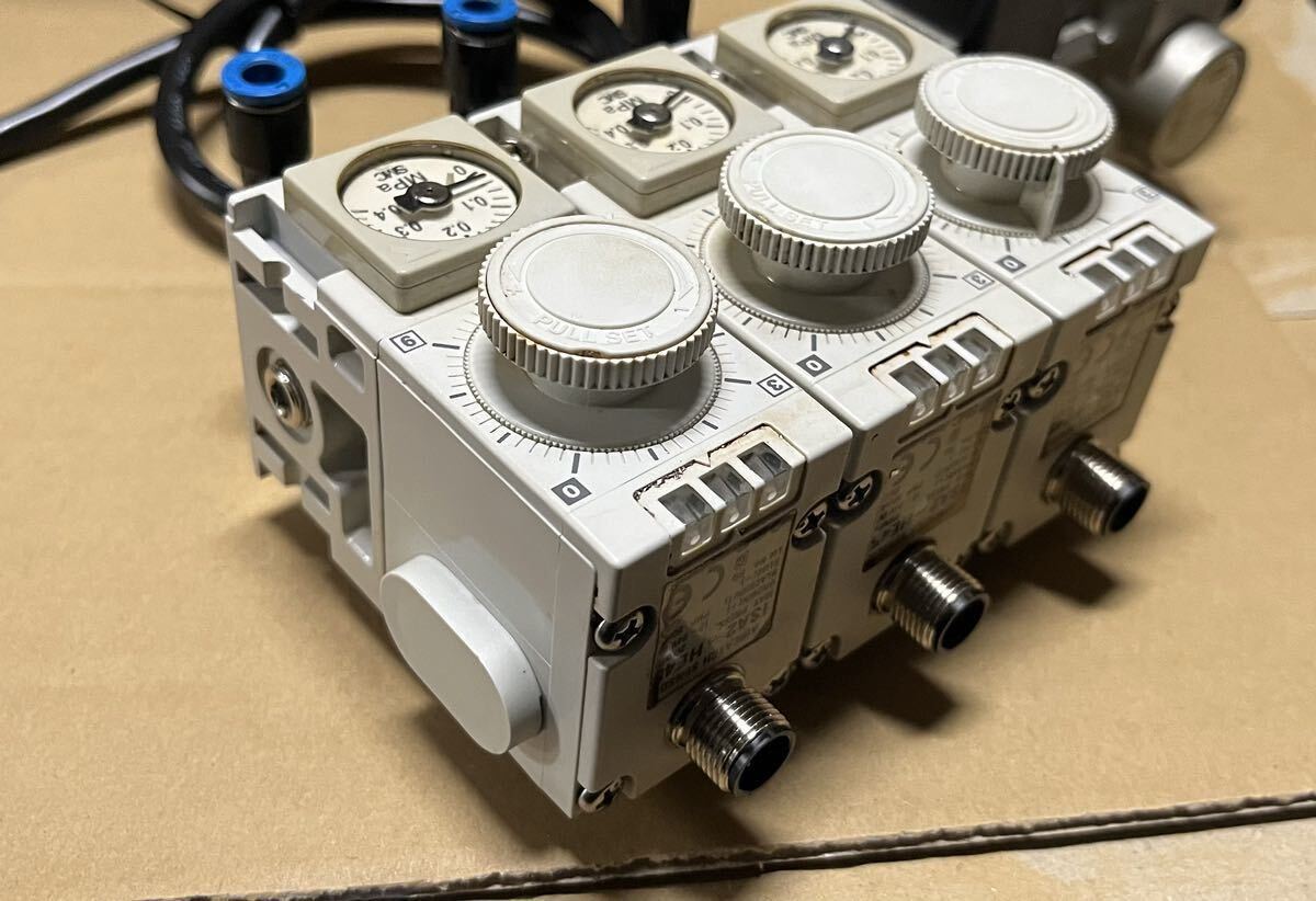 SMC エアキャッチセンサ 3連 動作確認済 中古 ISA2-HE45|Yahoo SMC エアキャッチセンサ 3連 動作確認済 中古 ISA2-HE45|Yahoo