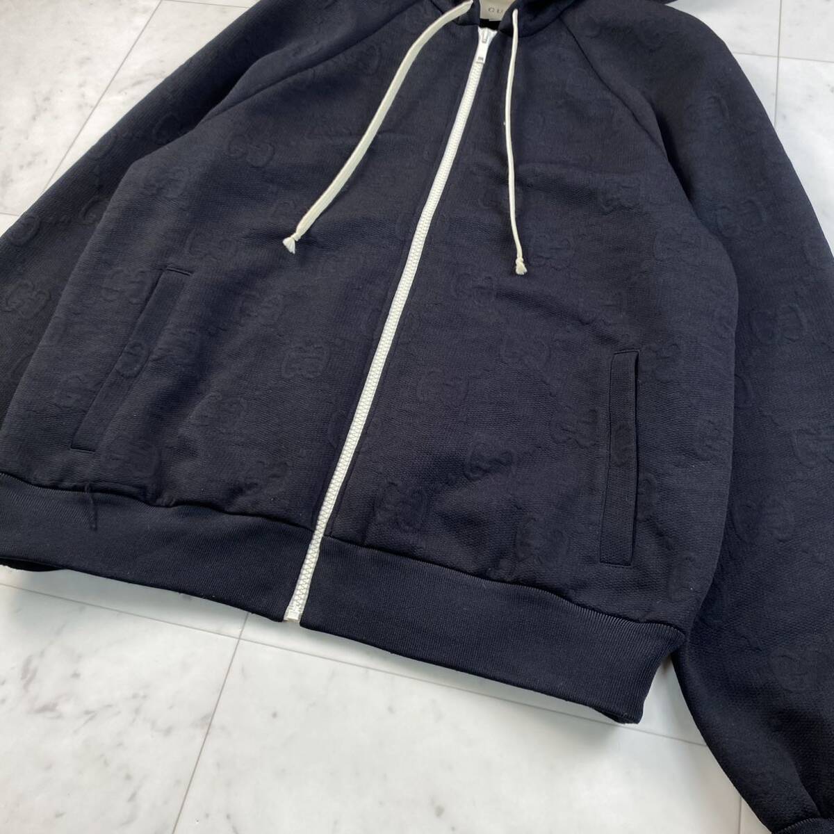 Bibian 比比昂 - GUCCI グッチ パーカー GGエンボス柄 フード Bibian 比比昂 - GUCCI グッチ パーカー GGエンボス柄 フード