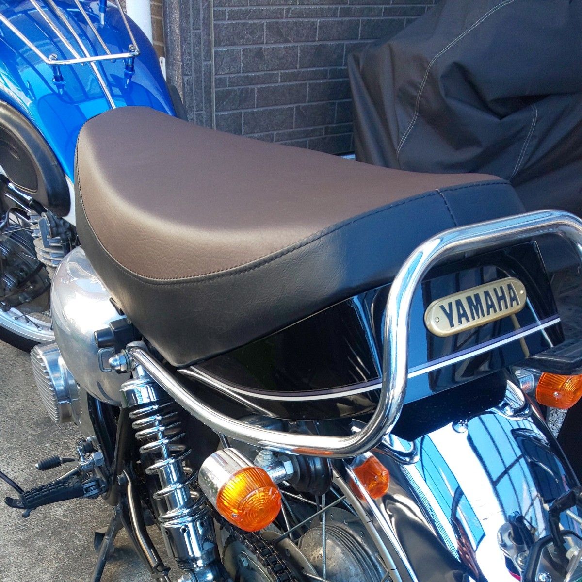 SR400 純正シート 95年式 1JR 新車外し 未使用|Yahoo!フリマ SR400 純正シート 95年式 1JR 新車外し 未使用|Yahoo!フリマ