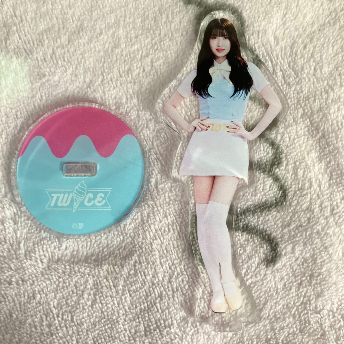 twice モモ アクスタ 8個セット TWICE モモ アクスタ|Yahoo!フリマ(旧PayPayフリマ)