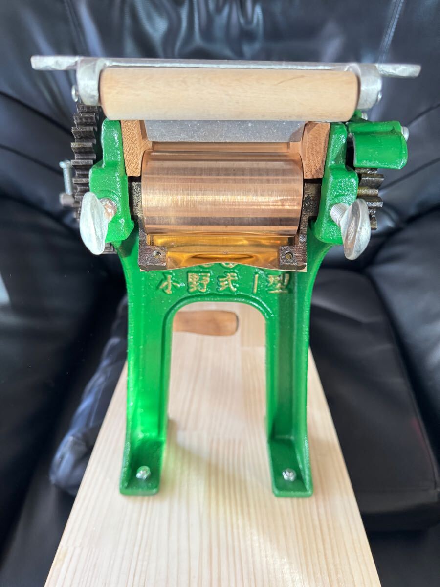 【極上】小野式製麺機Ⅰ型 オーバーホール後未使用品 回転 【極上】小野式製麺機Ⅰ型 オーバーホール後未使用品 回転