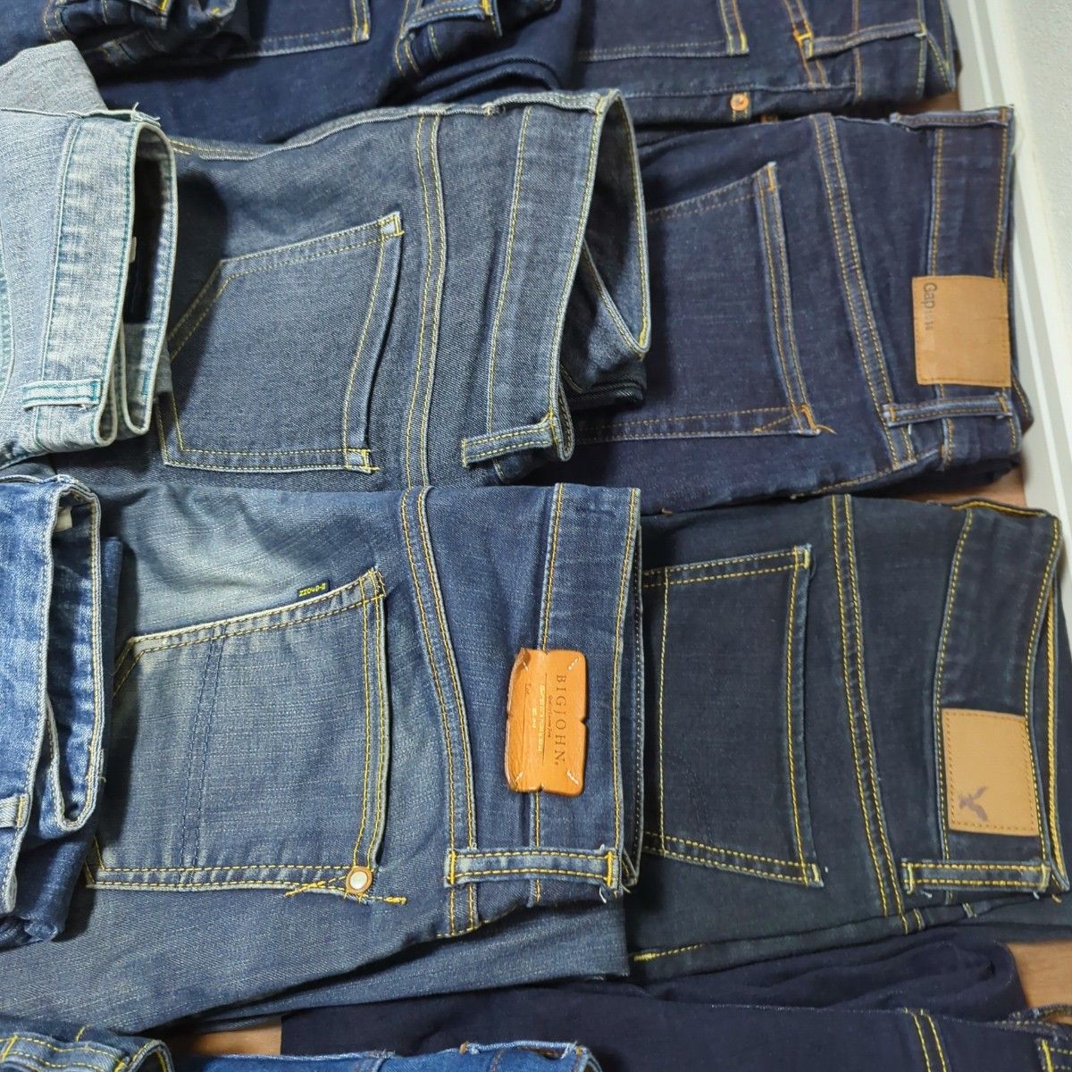 濃い色デニムパンツ ジーンズ まとめ売り 40本 リメイク 濃い色デニムパンツ ジーンズ まとめ売り 40本 リメイク