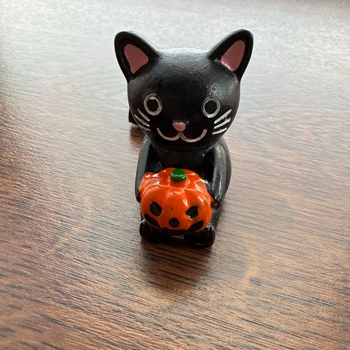 置物 猫 セリア 黒猫 ハロウィン オブジェ かぼちゃ しっぽ 置物 猫 セリア 黒猫 ハロウィン オブジェ かぼちゃ しっぽ